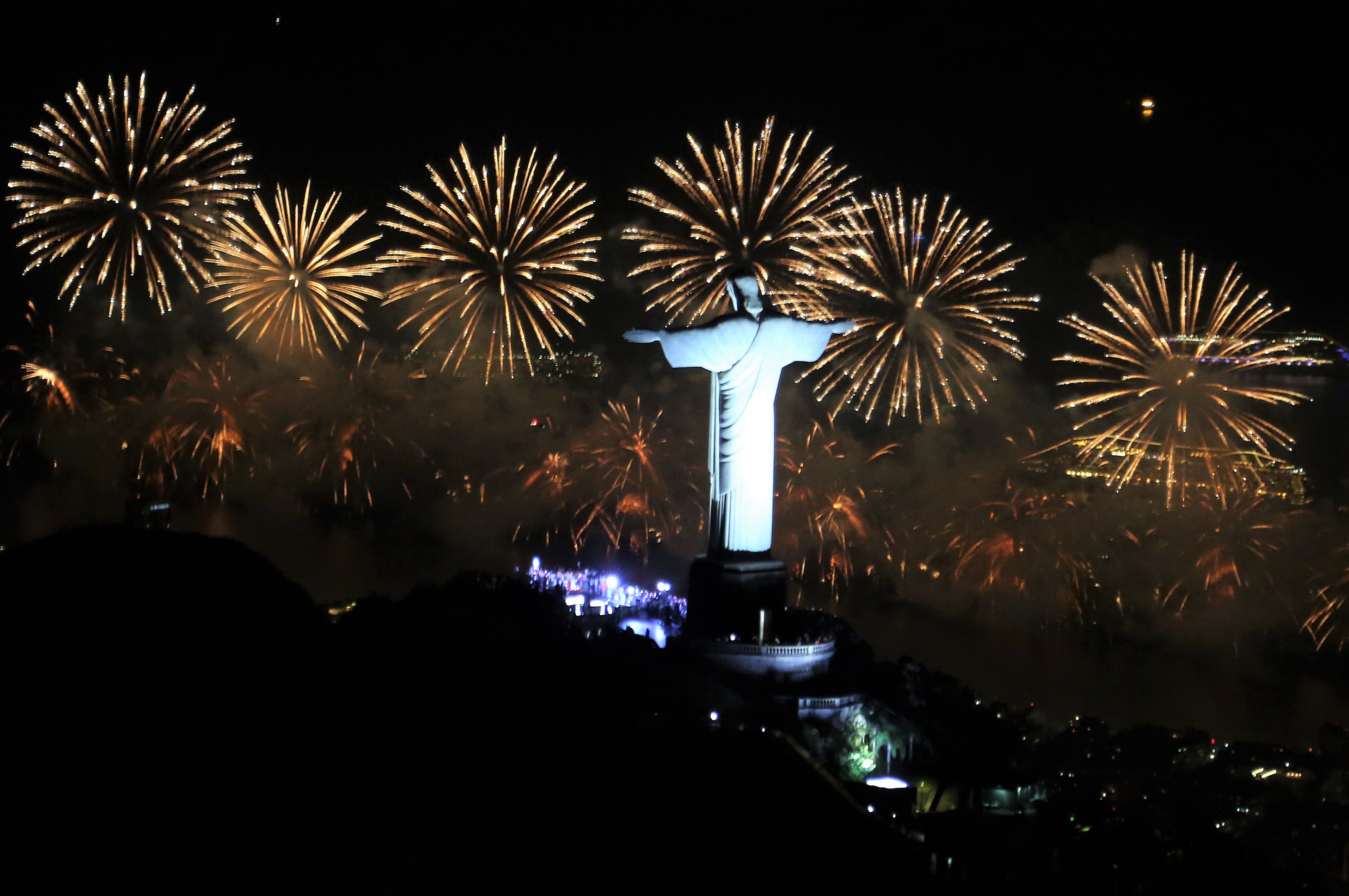 Mesmo na crise, hotéis do Rio celebram ocupação de quase 80% no réveillon