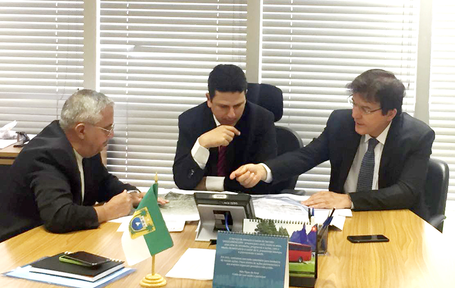 Governo recebe autorização para iniciar obras na Roberto Freire e ampliar VLT