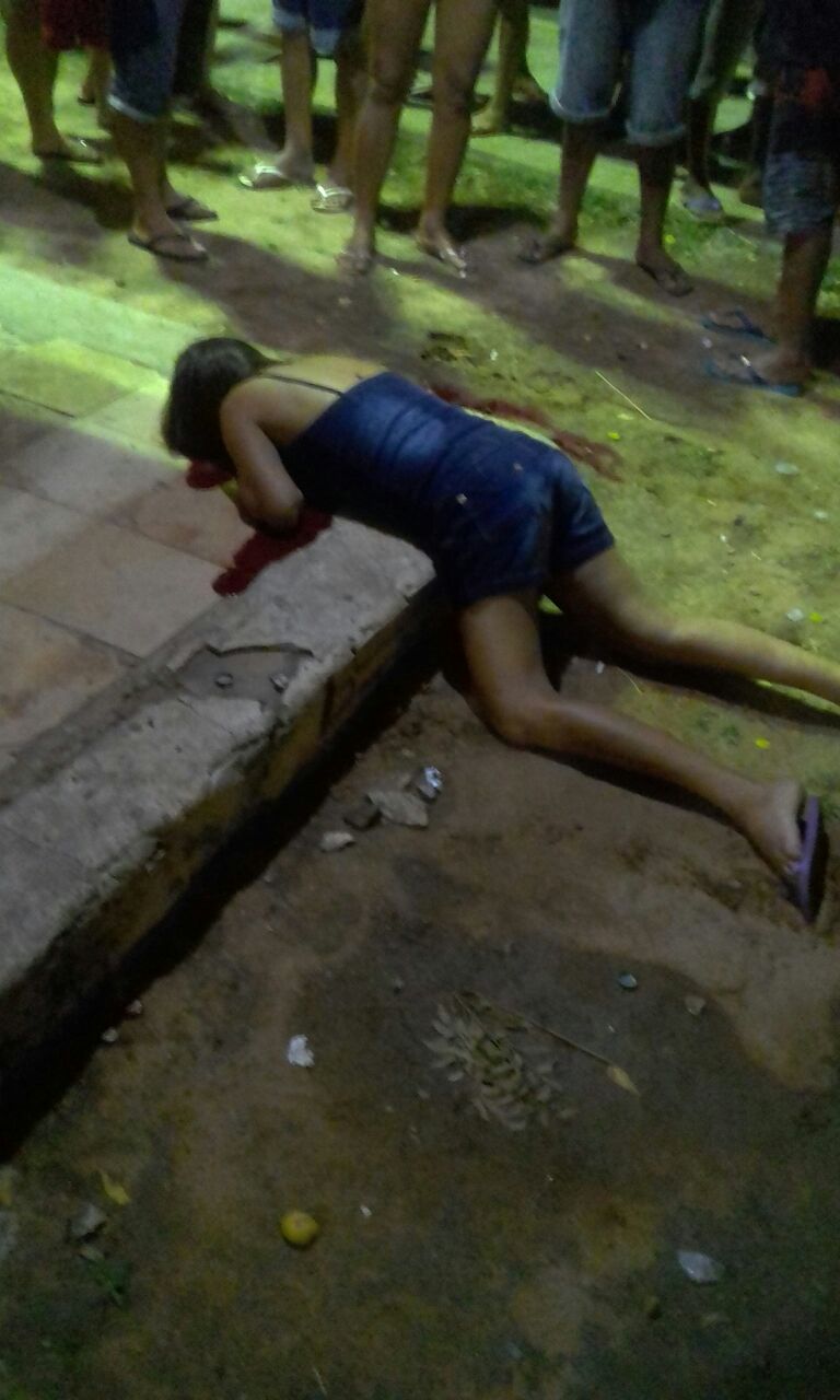 Mulher é assassinada com três tiros nas costas no interior do RN