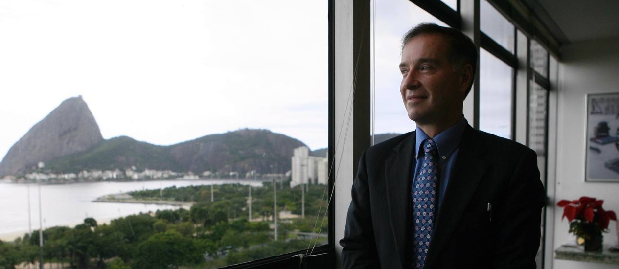 Juíza adia para maio a audiência de processo que tem Eike Batista como réu