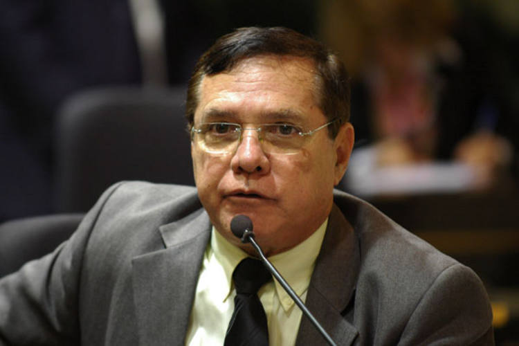 Ex-vereador Enildo Alves se posiciona sobre eleição da Unimed e diz que o médico Fernando Pinto "representa o continuísmo"