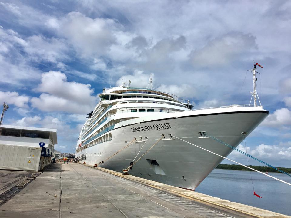 Passageiros do navio de cruzeiro Seabourn Quest gastaram pelo menos US$ 200,00 per capita durante a curta permanência em Natal