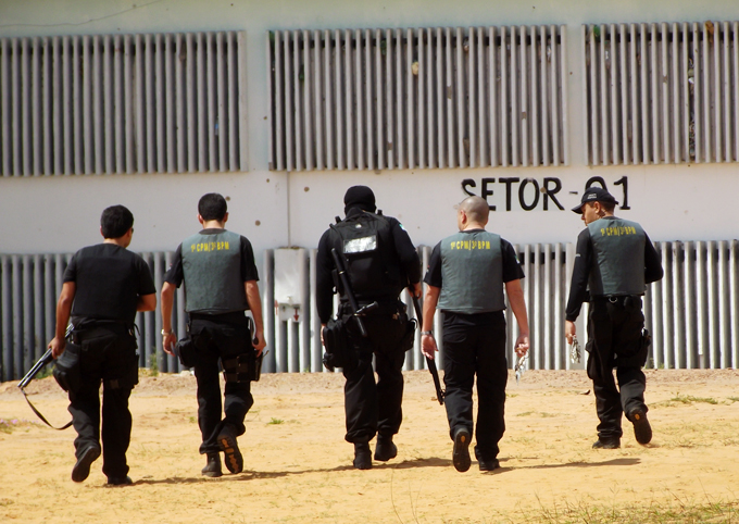 Governo do RN lança edital de concurso com 571 vagas para agente penitenciário
