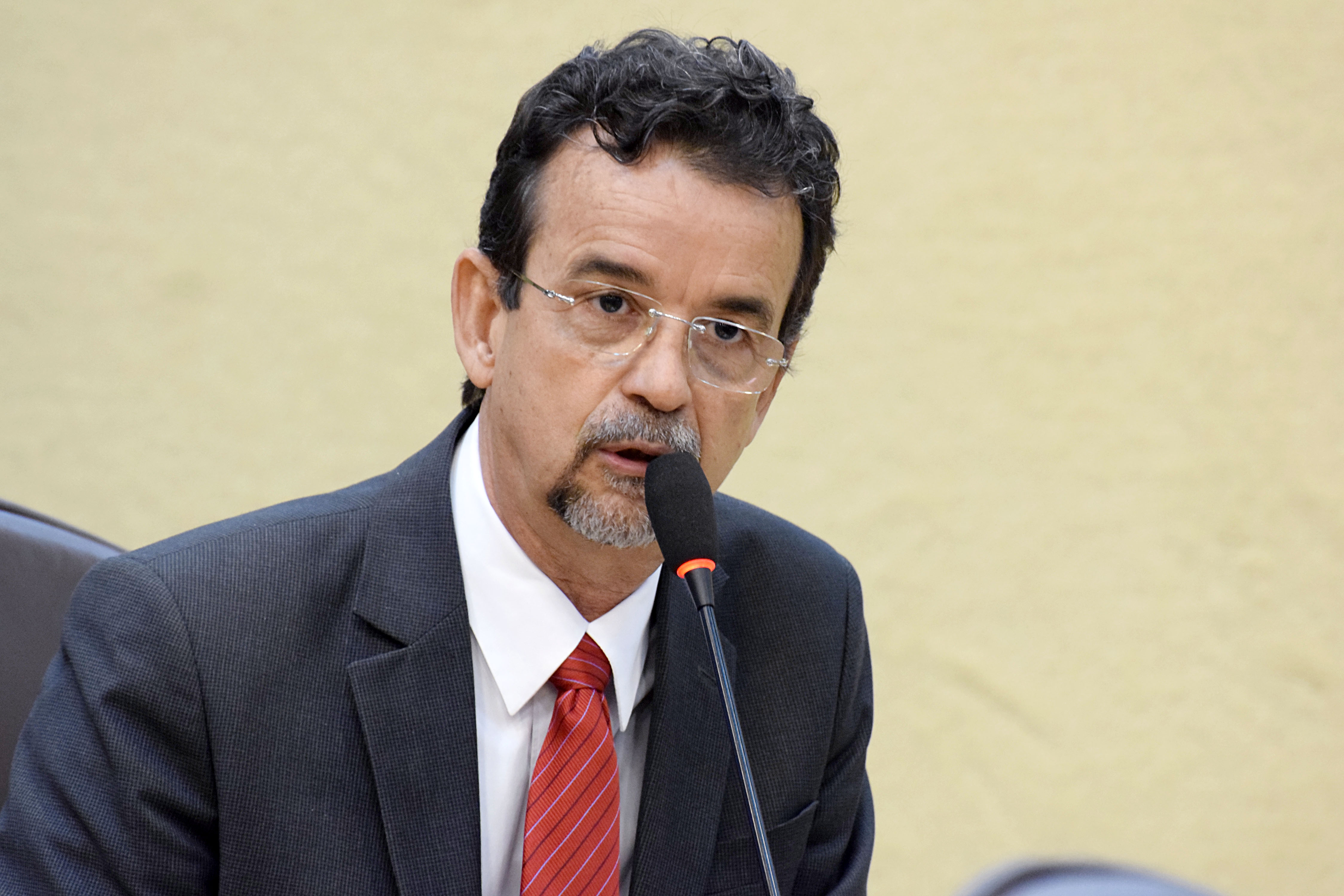 Mineiro propõe audiência para debater direitos de comunidade quilombola