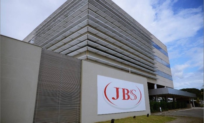 Justiça Federal bloqueia venda de R$ 1 bilhão em ativos da JBS