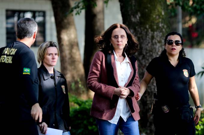 Andrea Neves, irmã de Aécio, deixa prisão em Belo Horizonte