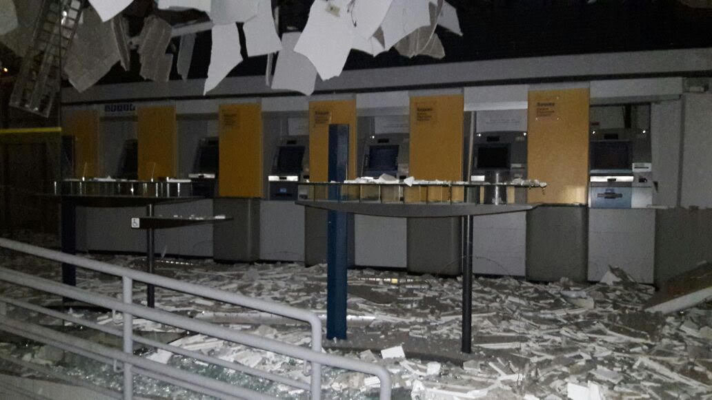 Bandidos explodem Banco do Brasil em Monte Alegre e causam terror na cidade