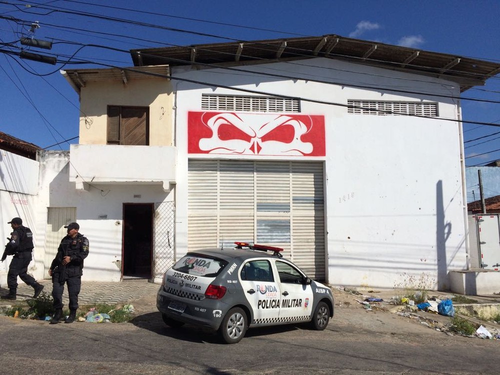 Homem é morto na sede de torcida organizada do América