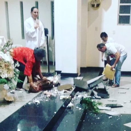 Homem invade missa e quebra imagem do padroeiro em Natal