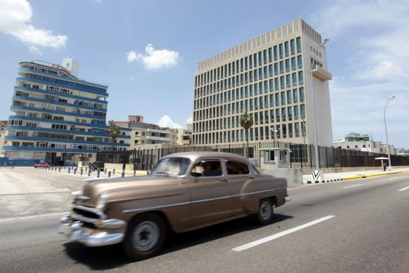 EUA retirarão pessoal não-essencial de embaixada em Cuba