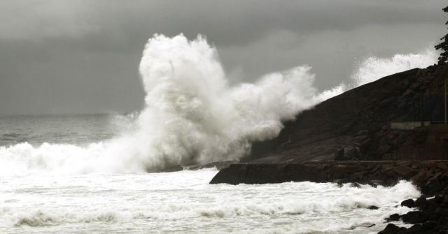 Marinha alerta para Ressaca com ondas de 2,5 metros no litoral potiguar até o fim de semana