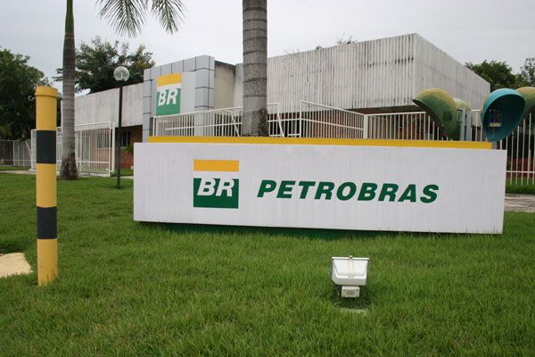 Petrobras vende campos terrestres no Espirito Santo por US$ 9,4 milhões