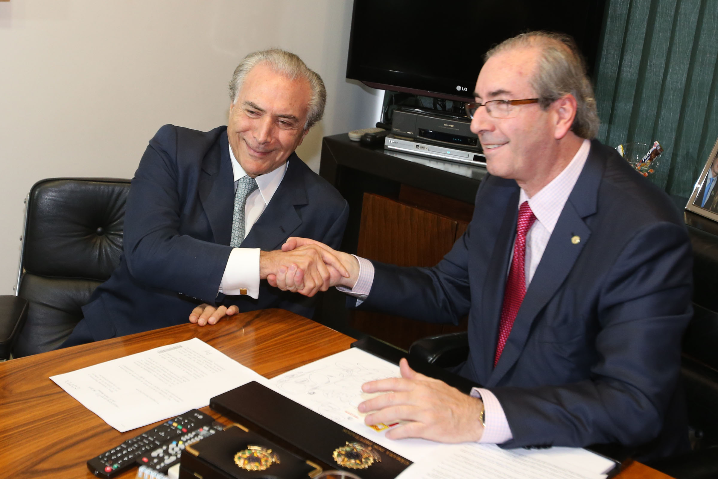 Temer sabia do potencial de Cunha para arrecadar propina, diz Janot