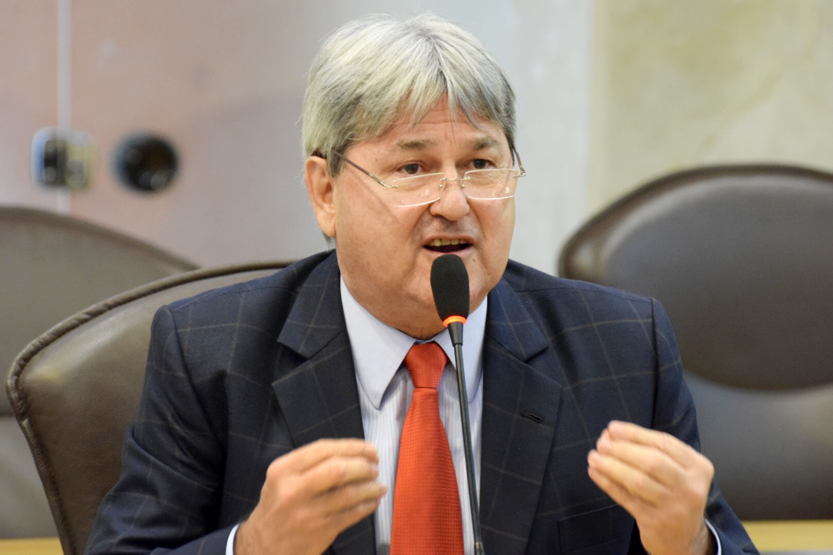 Tomba lembra três anos de falecimento do ex-governador Iberê Ferreira de Souza