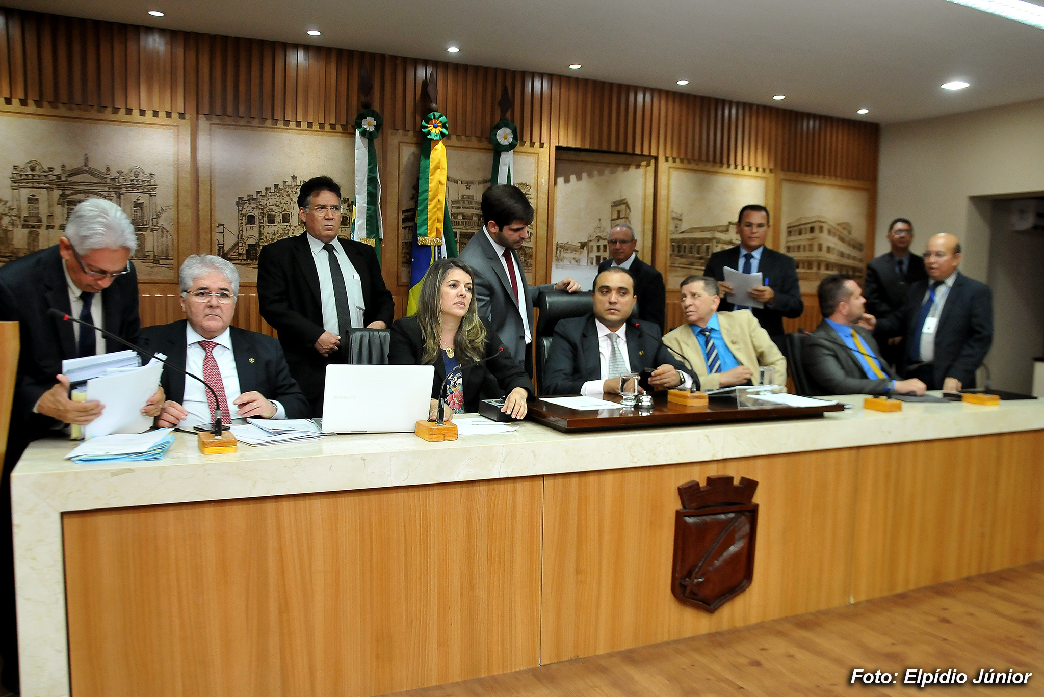 Por unanimidade, moção de apoio aos vendedores ambulantes é aprovada na Câmara