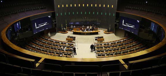 Câmara vota nesta quarta denúncia contra Michel Temer e ministros