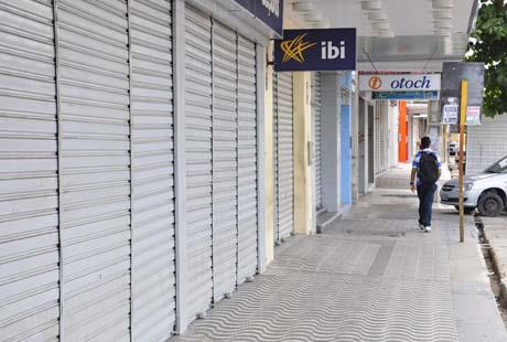 Brasil fecha 5 mil empresas de 2014 para 2015
