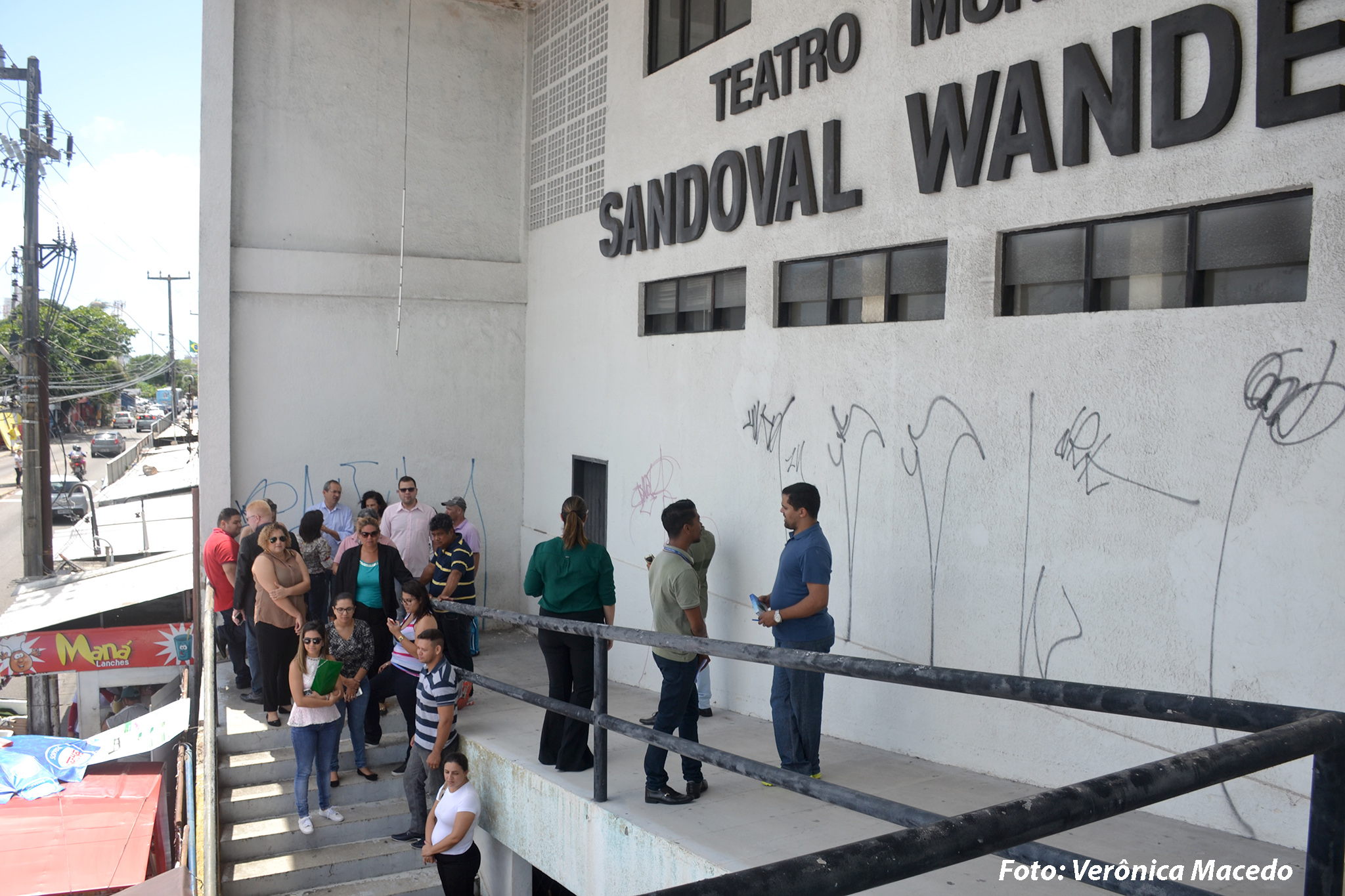 Comissão faz visita para avaliar estrutura do Teatro Sandoval Wanderley