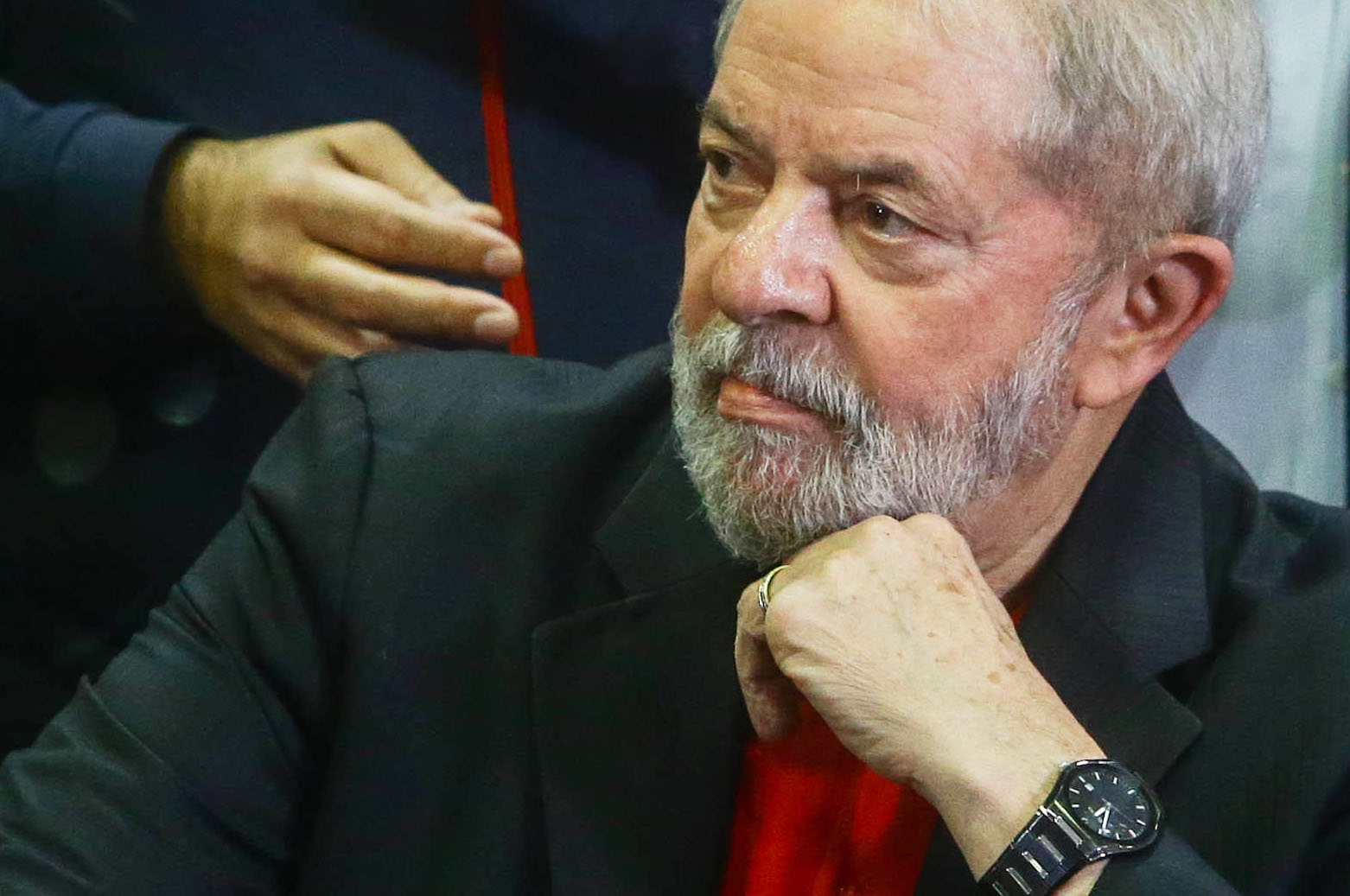 MPF quer bloqueio de R$ 24 milhões em bens de Lula e seu filho Luís Cláudio