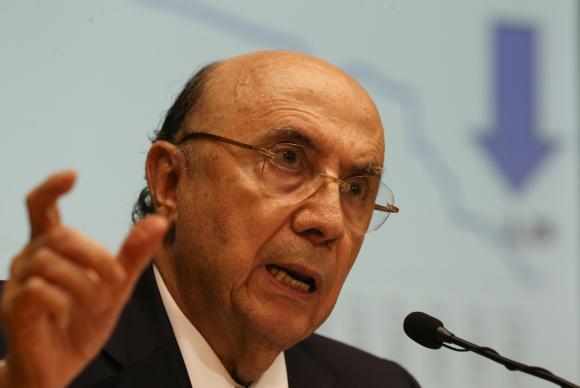 Meirelles destaca aumento do poder de compra da população e queda da inflação
