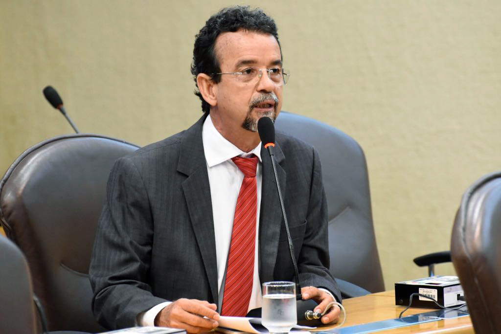 Mineiro diz que no RN “caos está instalado” e Governo não dialoga com servidores