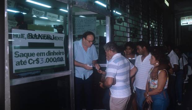 AGU diz que acordo das perdas com planos econômicos deve ir ao STF até dezembro