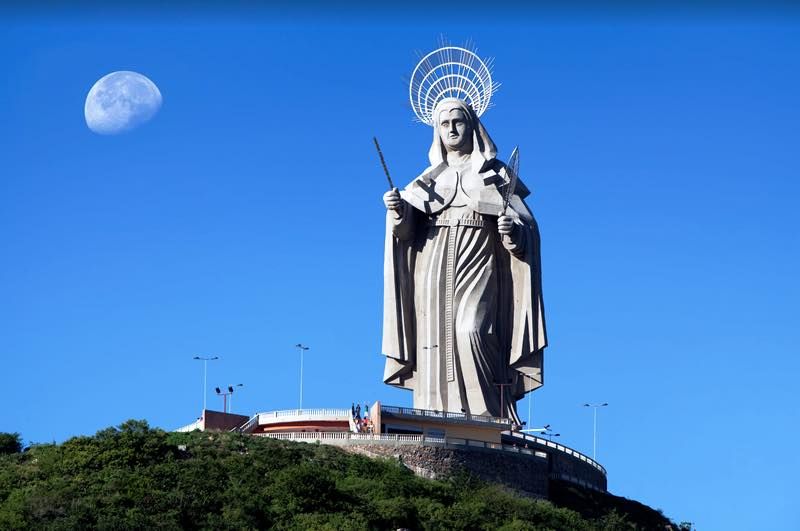 Famtour de operadores de turismo vem conhecer roteiro religioso de Santa Cruz