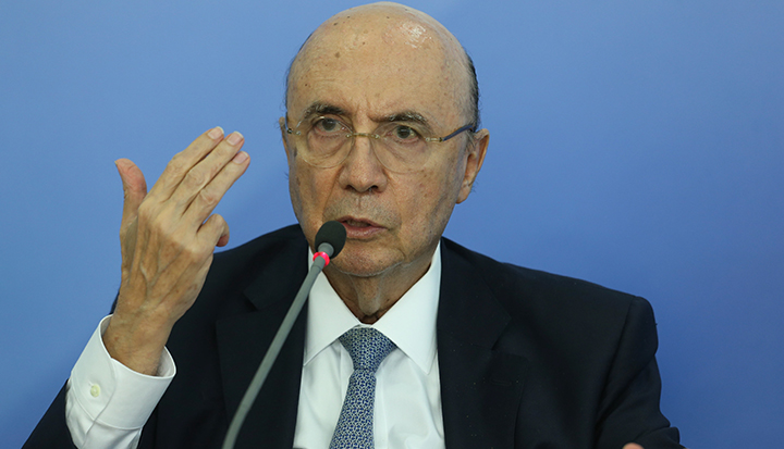 Meirelles diz que PIB mostra que Brasil segue trajetória de crescimento
