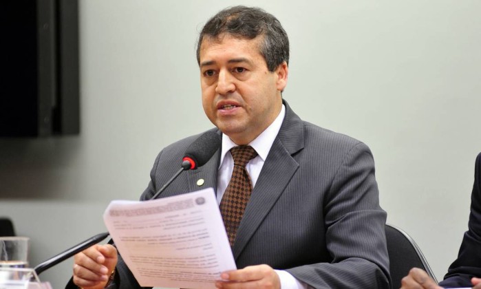 Ministro do Trabalho pede demissão; Ronaldo Nogueira vai tentar se reeleger deputado