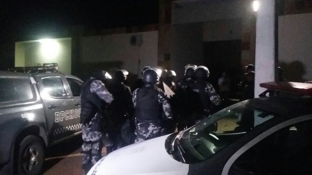 Adolescentes infratores se rebelam e fazem educadores reféns em Ceduc da Grande Natal