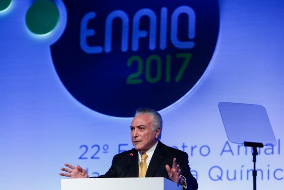 Temer diz em evento do PMDB que seu governo enfrentou “oposições ferozes”