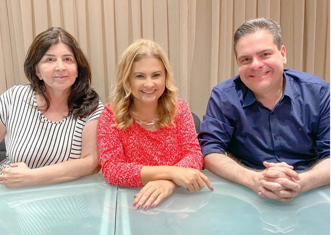 Polêmico jornalista potiguar vive ascensão profissional e estreia na TV Ponta Negra, ao lado de Micarla de Sousa