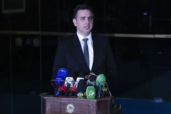 Rodrigo Pacheco desiste de pré-candidatura à Presidência da República