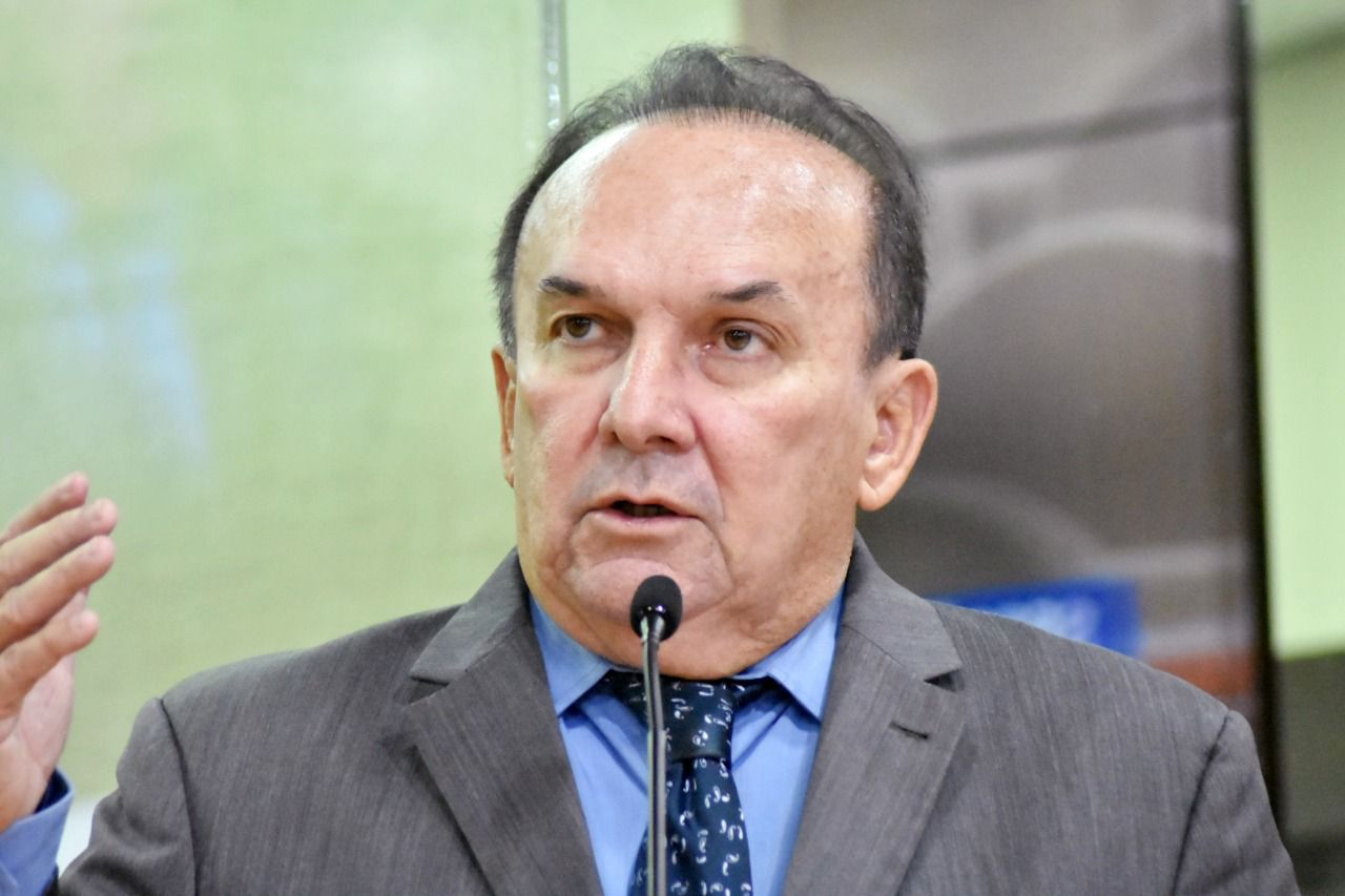 Nelter Queiroz: "A governadora mandou o helicóptero à Bahia para socorrer as pessoas das enchentes, mas não manda para prender a bandidagem em Caicó"