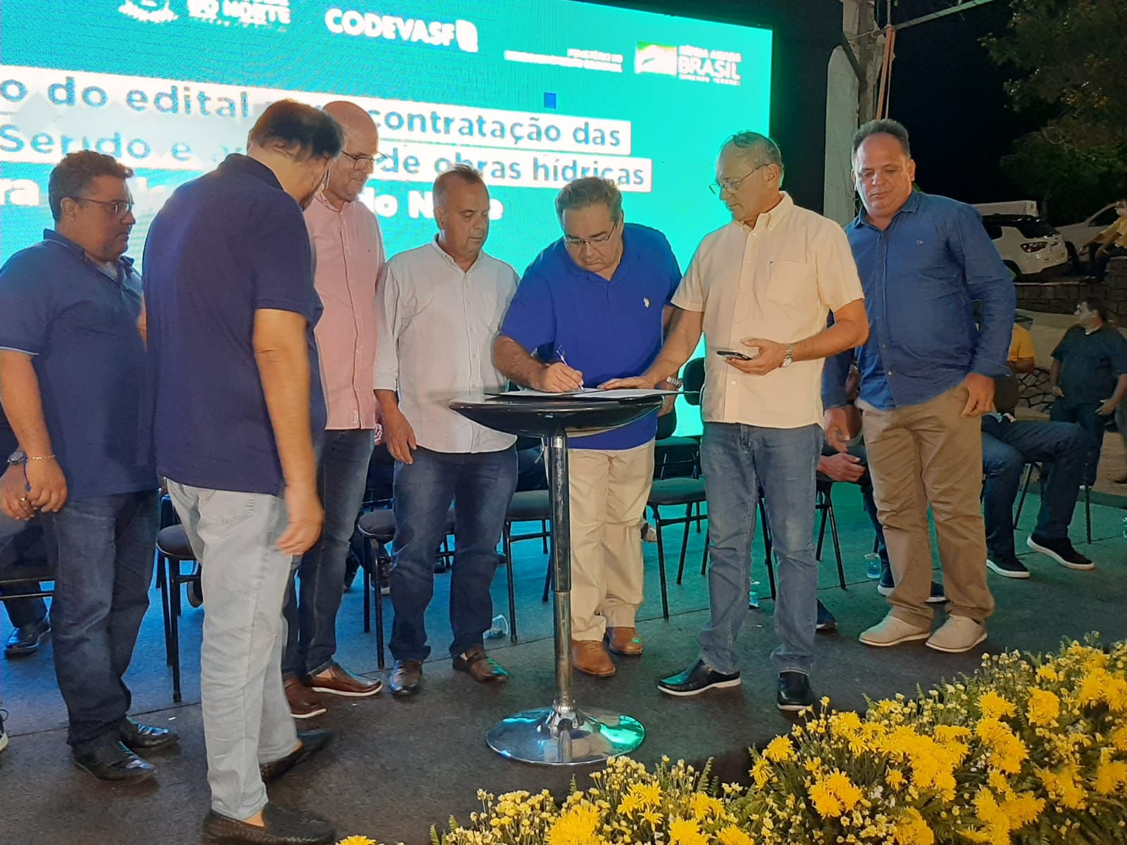 Prefeito Álvaro Dias participa de solenidade do MDR