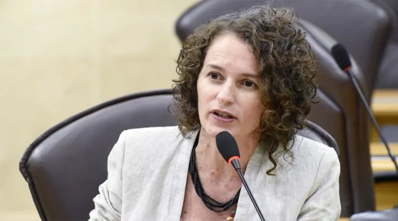 BAIXOU O NÍVEL: Deputada do PT ataca nas redes sociais e chama Kelps Lima de "mentiroso"