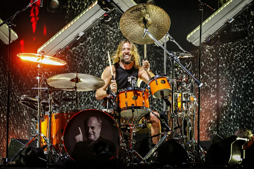 FOO FIGHTERS: Coração de Taylor Hawkins pesava o dobro do comum, diz jornal