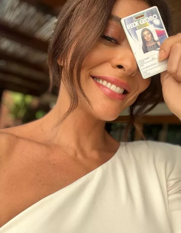 Juliana Paes, após 21 anos, comunica demissão avassaladora da Globo com textão: “Despedida”