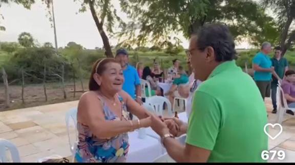 Henrique Alves sai da toca e volta a visitar correligionários
