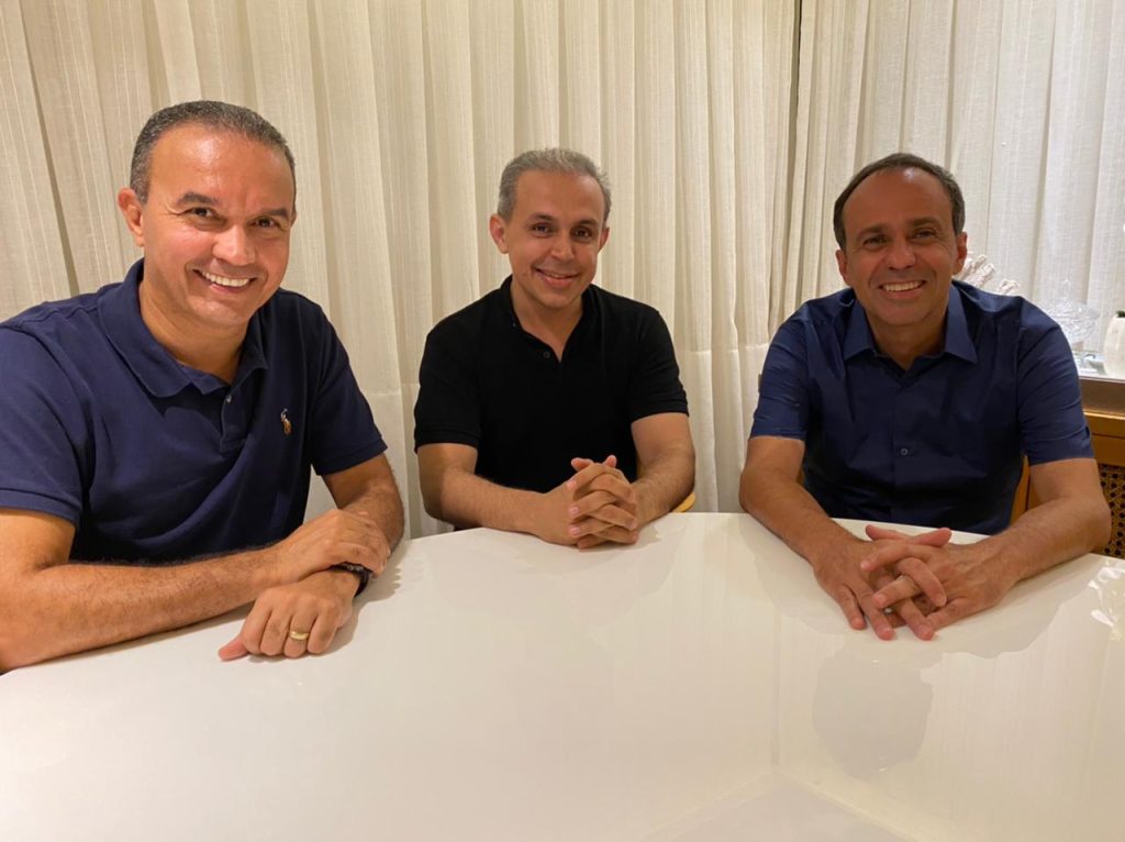 Sem chances, Brenno Queiroga retira pré-candidatura ao Governo do RN