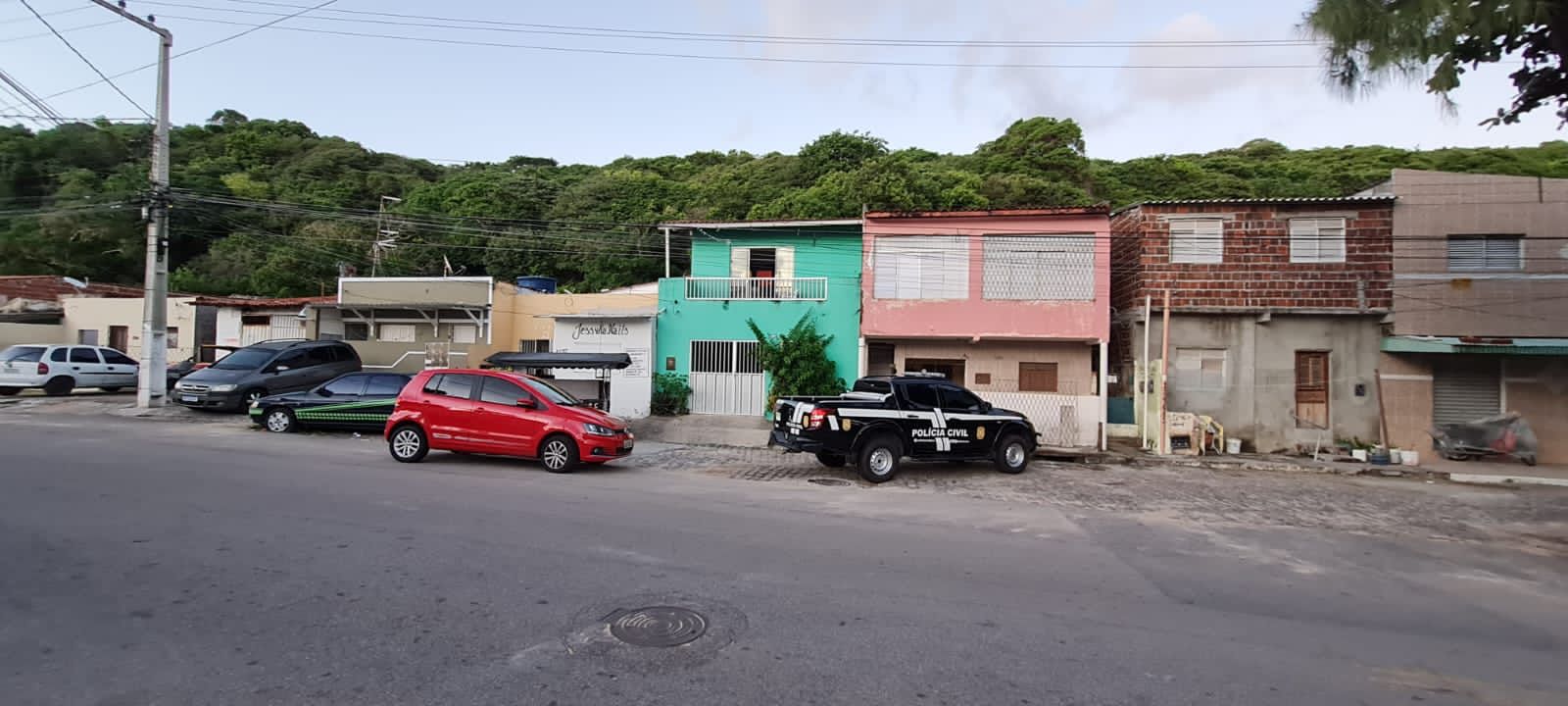 Operação Faros: Polícia Civil prende 14 suspeitos por tráfico de drogas com foco em Mãe Luiza
