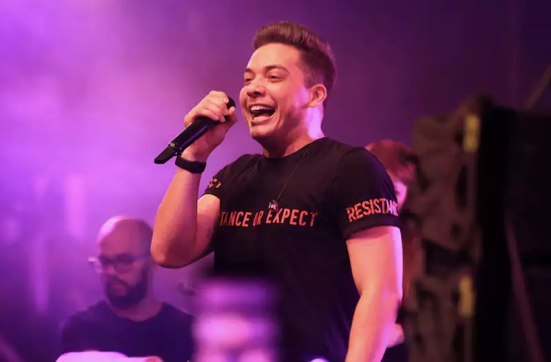 Após ser denunciado, STJ manda cancelar show de Wesley Safadão no Maranhão