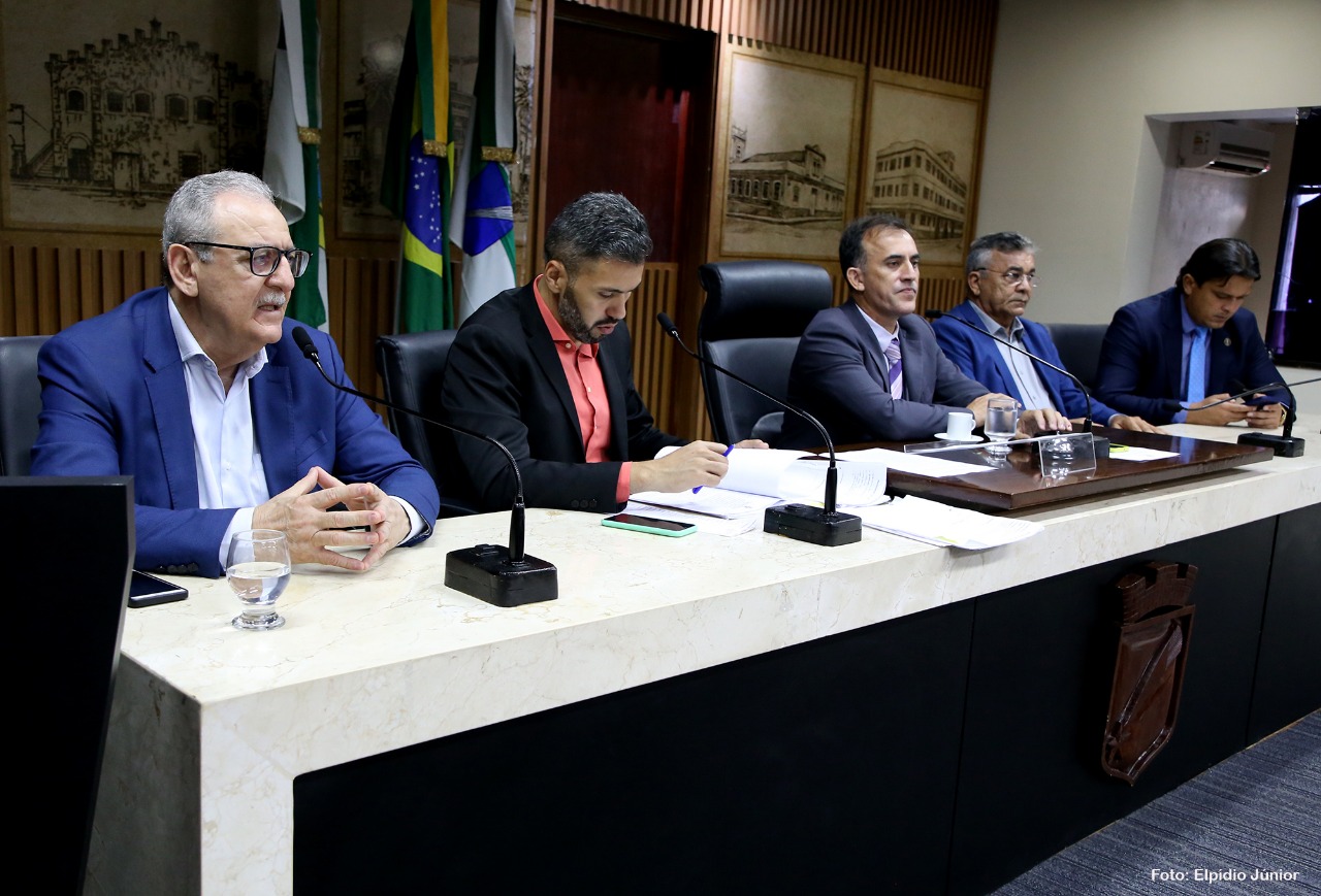 Comissão de Saúde  cobra esclarecimentos de secretários   sobre Central de Regulação