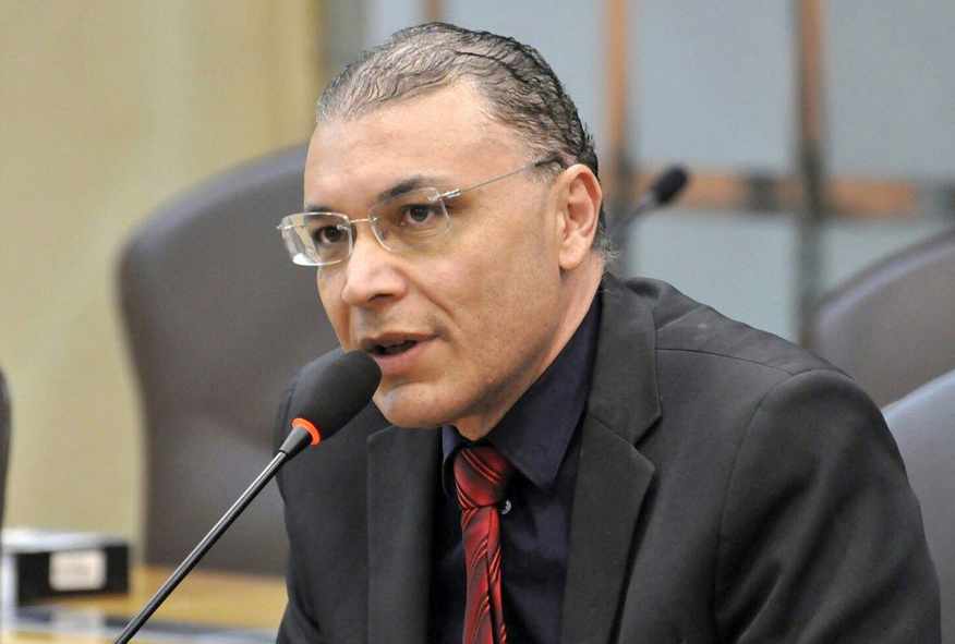 MP eleitoral representa Albert Dickson por propaganda antecipada no RN