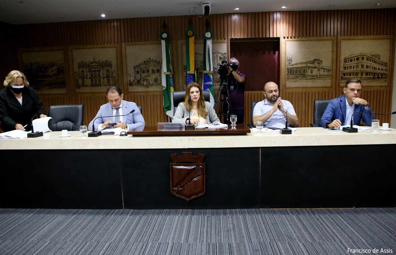Comissão da Câmara de Natal aprova LDO e regulamentação de ZPAs
