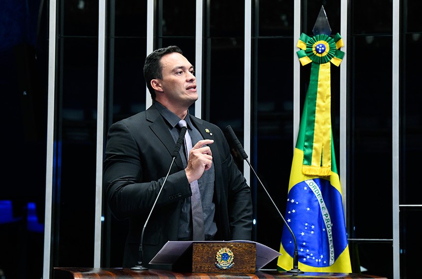 Styvenson comenta polêmica de agressão a sindicalista e relembra fala machista de Lula