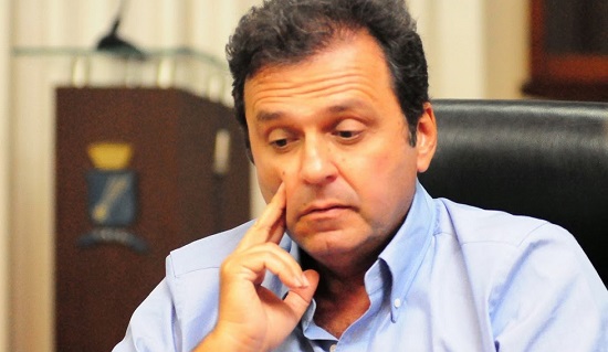 “Nunca sofri um processo por improbidade”, diz Carlos Eduardo, sobre seu histórico político