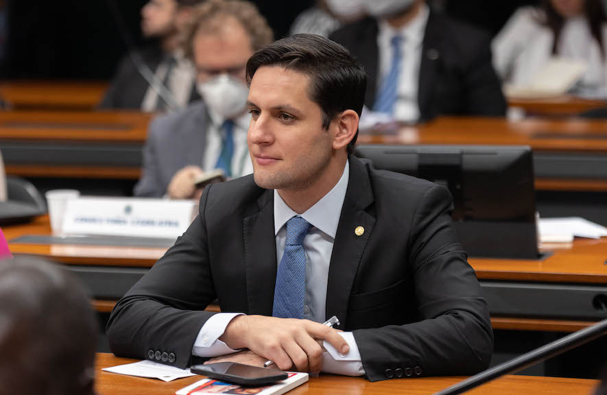 Rafael Motta emplaca três emendas à LDO para fortalecer o Turismo