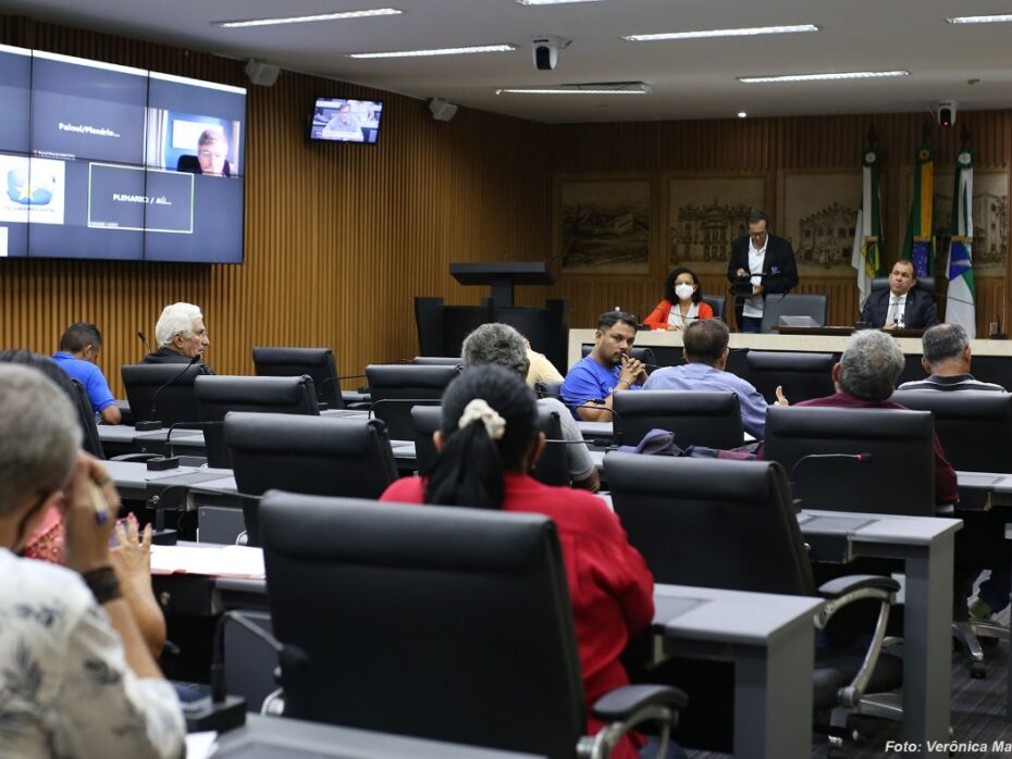 Comissão da Câmara de Natal designa relatoria do PL que dá isenção de ISS para transporte coletivo