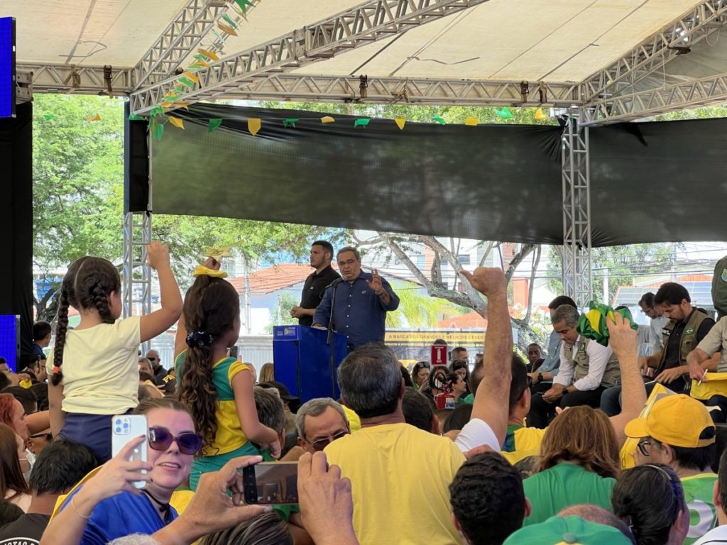 Álvaro Dias afirma que Bolsonaro é o melhor presidente da história para Natal e pede apoio para o novo Hospital Municipal